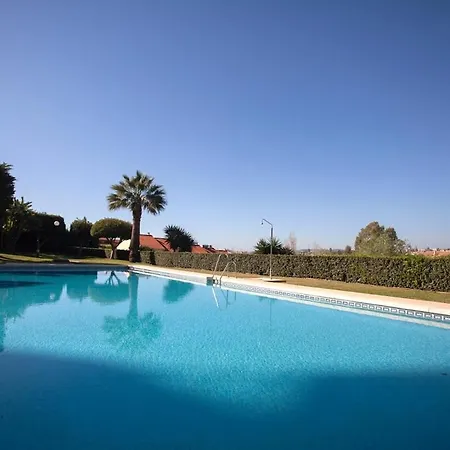 Apartment Beautiful 2 Bedroom Flat With Sunny Balcony